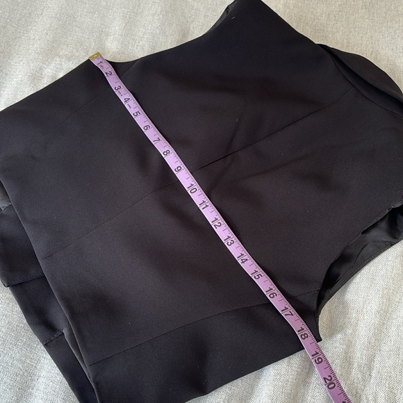 Sleeveless crop jacket with padded shoulder size S - Picture 7 of 9